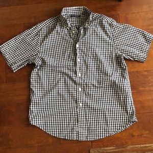 NWOT Roundtree & Yorke black and white plaid shirt